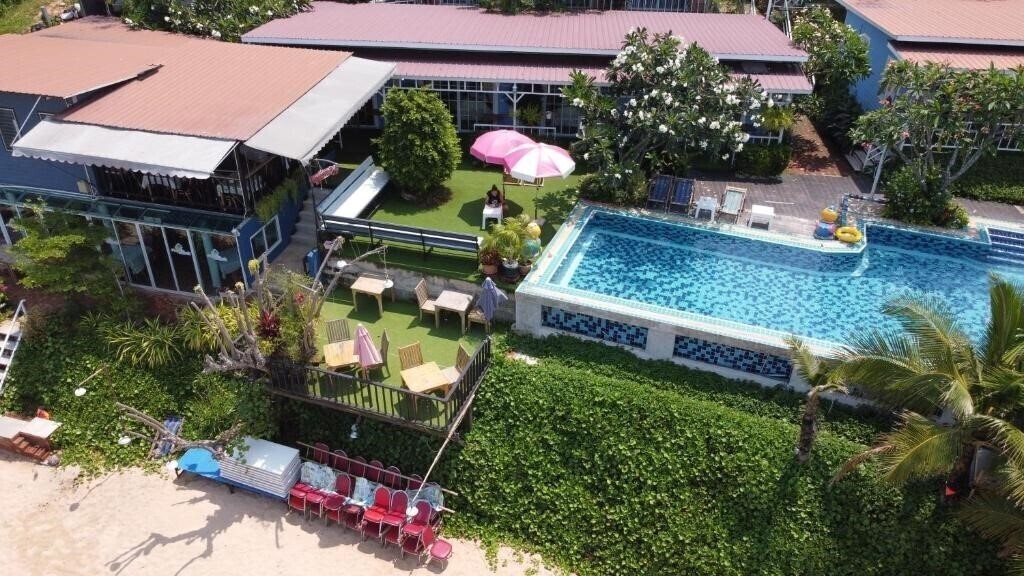 Апартаменты Pattaya Paradise Beach Resort 3*