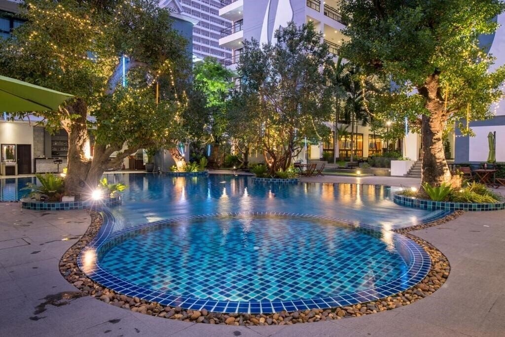 Апартаменты Bay Beach Resort Jomtien 5*