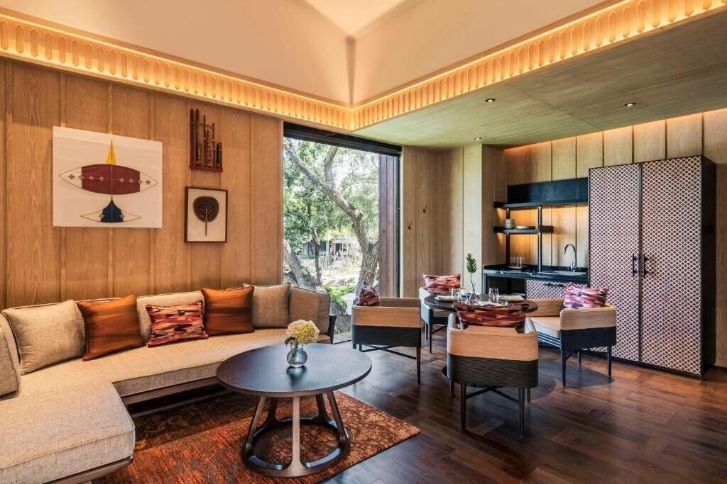 Вид Andaz Pattaya Jomtien Beach 5*