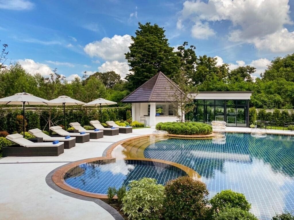 Фото Manhattan Pattaya Hotel 4*