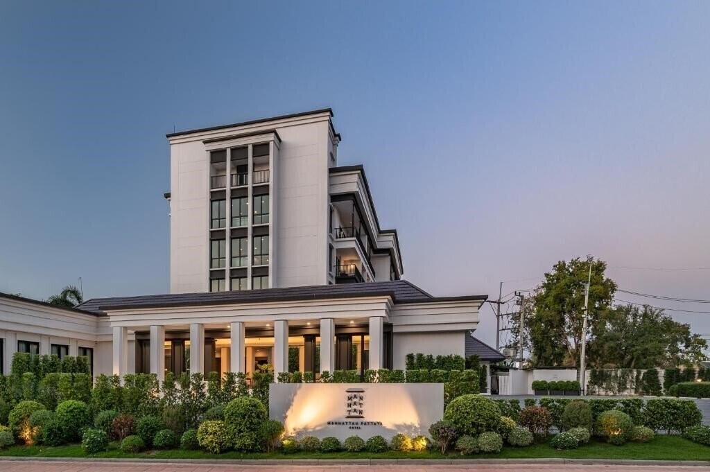 Вид Manhattan Pattaya Hotel 4*