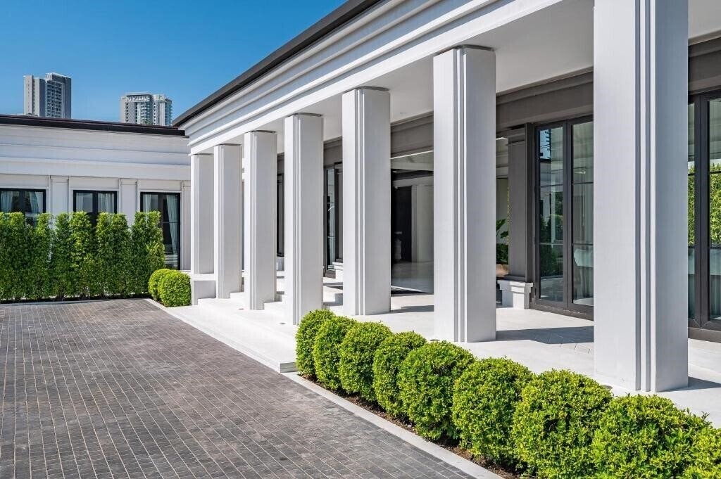 Апартаменты Manhattan Pattaya Hotel 4*