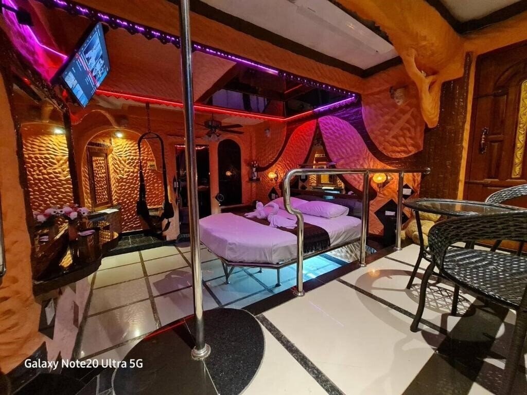 Картинка Penthouse Hotel отель без категории