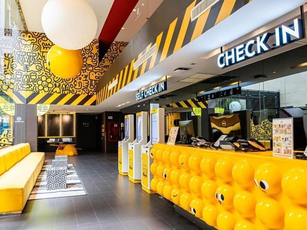 Территория Mood Hotel Pattaya 3*