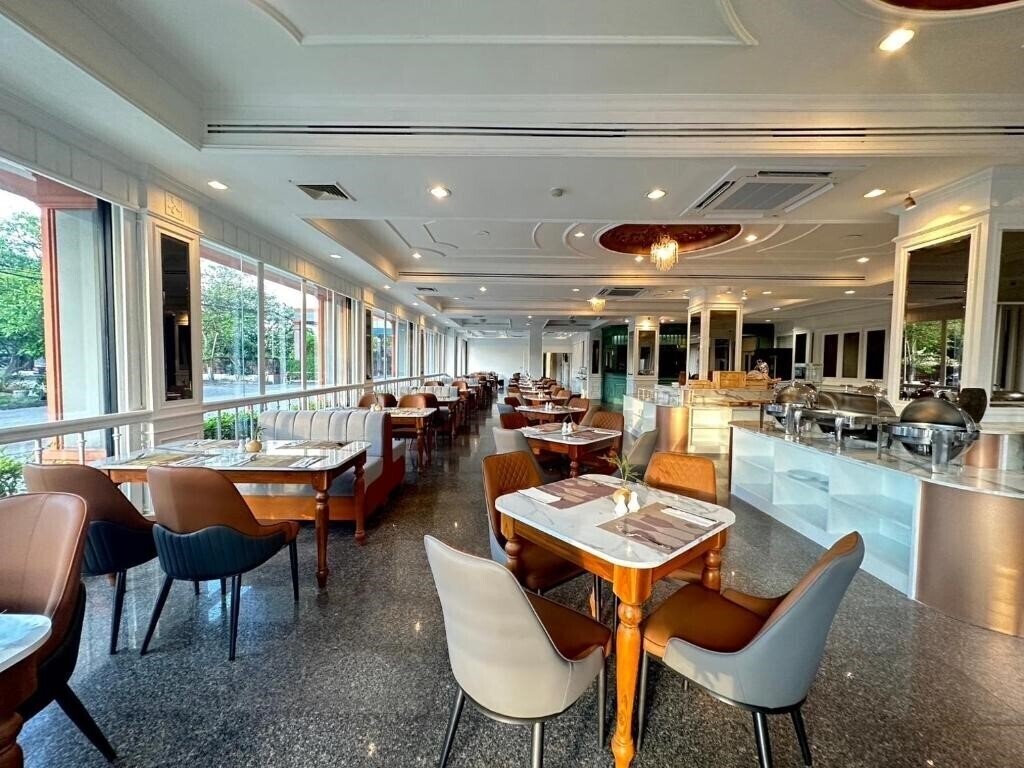 Вид Coco Beach Hotel Jomtien Pattaya 4*