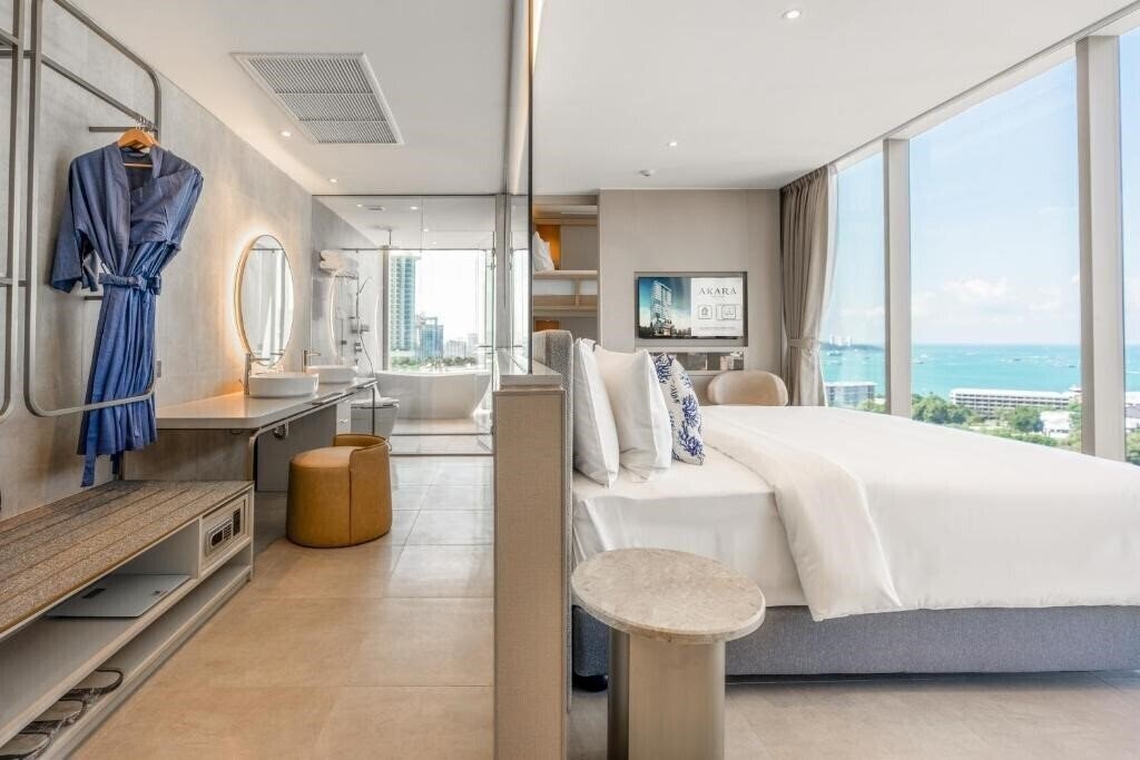 Отель Akara Hotel Pattaya 5*