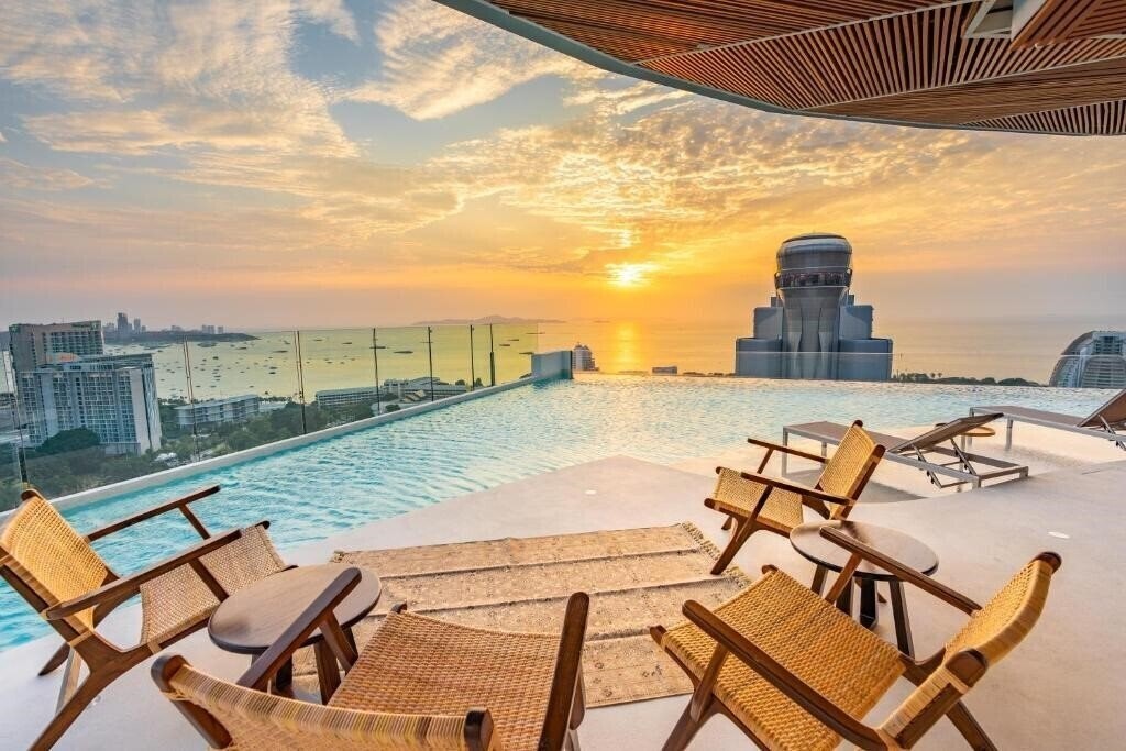 Изображение Akara Hotel Pattaya 5*