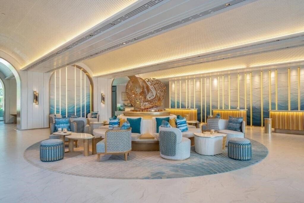 Территория Meliа Pattaya Hotel 5*