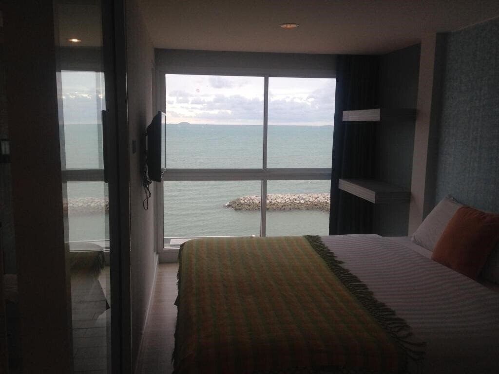 Фото Nantra Pattaya Baan Ampoe Beach 3*