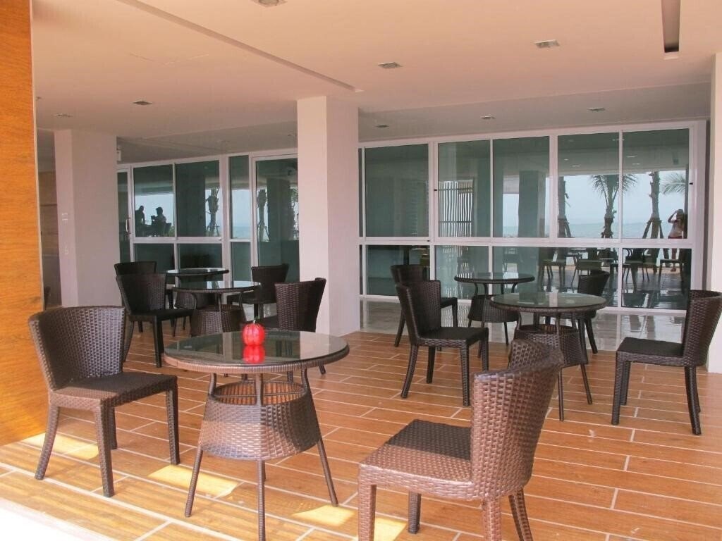 Изображение Nantra Pattaya Baan Ampoe Beach 3*