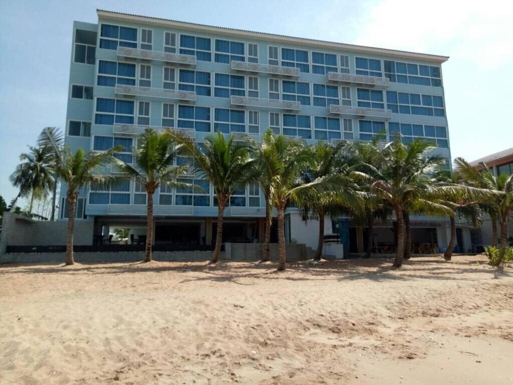 Территория Nantra Pattaya Baan Ampoe Beach 3*