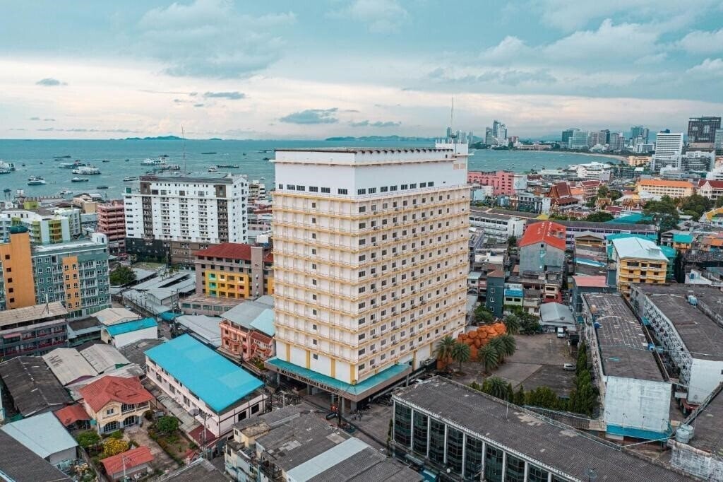 Вид Marine Yensabai Hotel Pattaya 4*