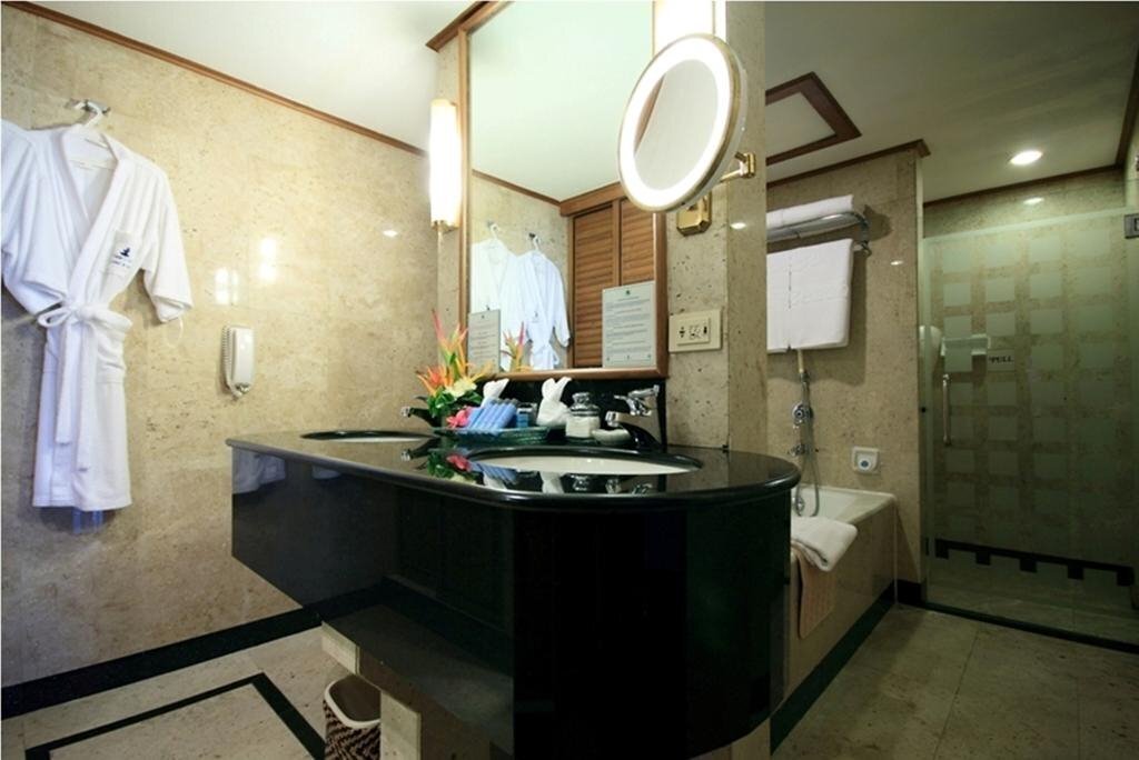 Фото Royal Cliff Grand And SPA 5*