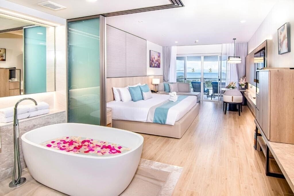 Територія Royal Cliff Grand And SPA 5*