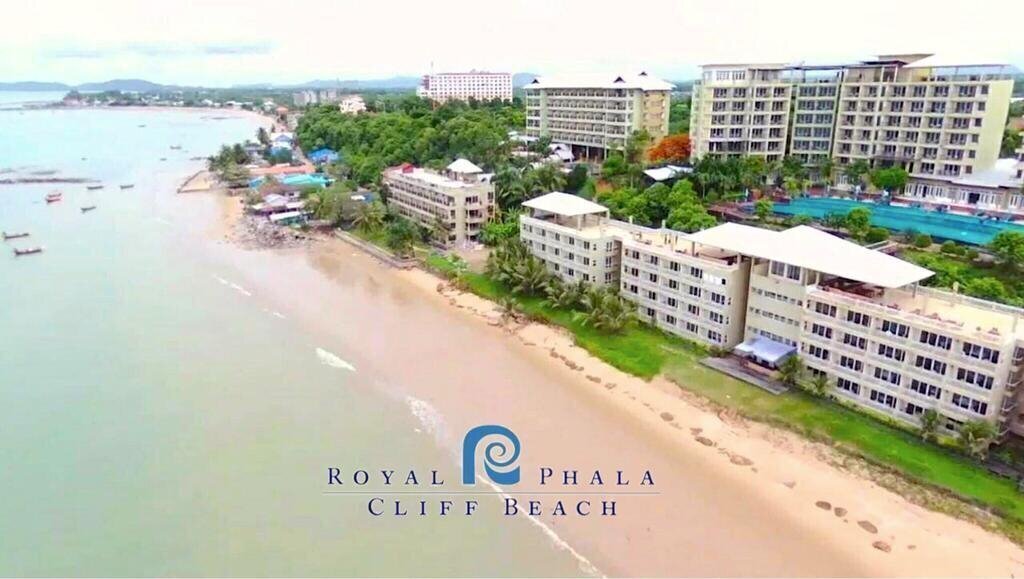 Фото Royal Phala Cliff Beach 3*