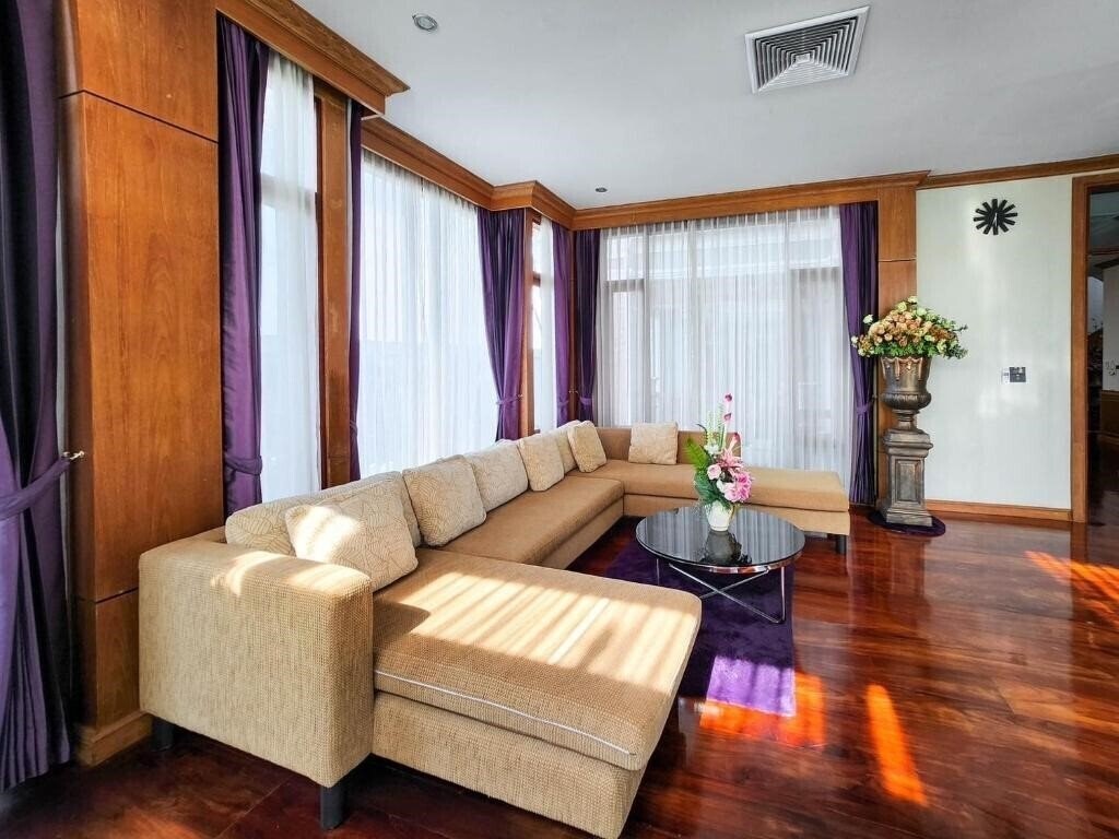 Панорама The Sand Beach Resort 5*