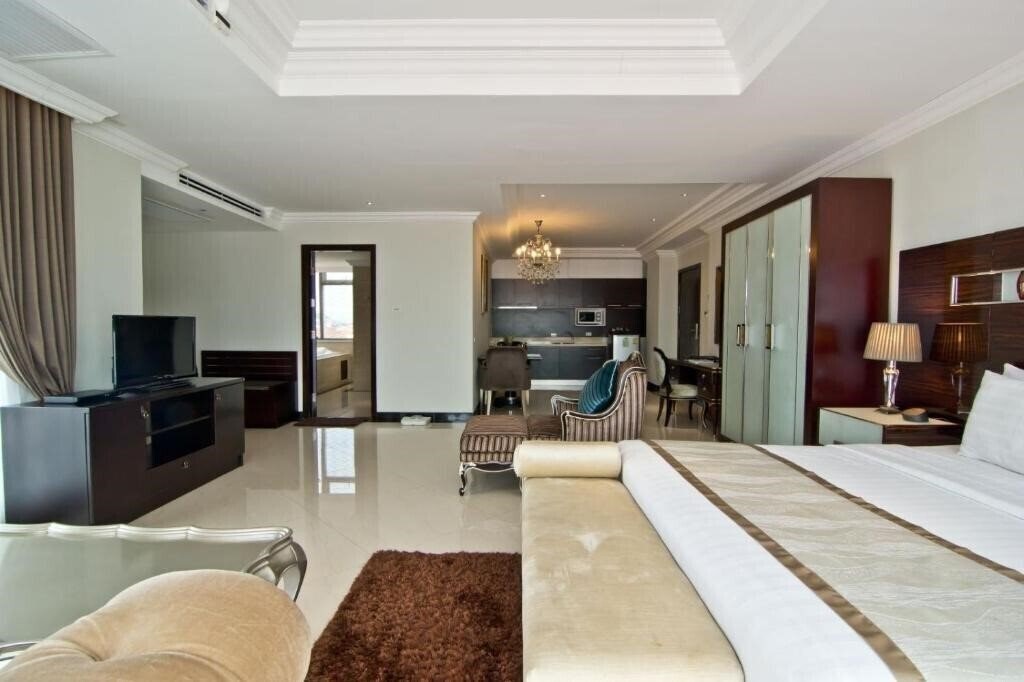 Территория Lk Royal Wing 3*