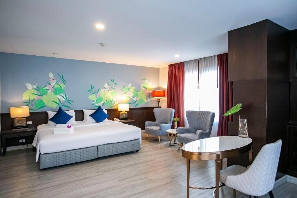 Фото Sabai Empress 3*