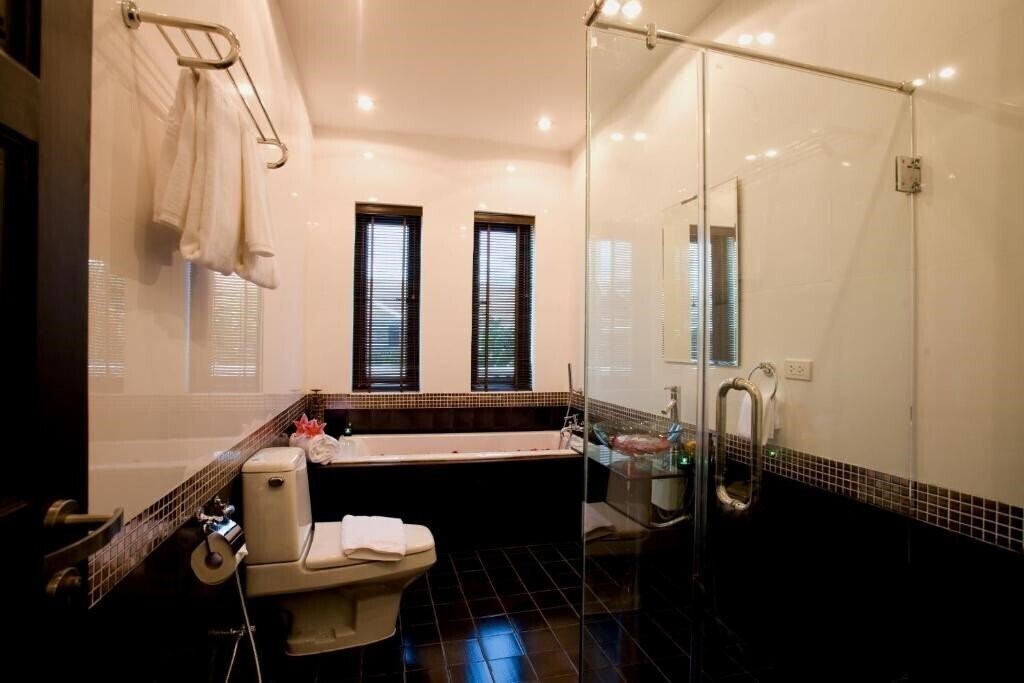 Фотография Palm Grove Hotel 4*
