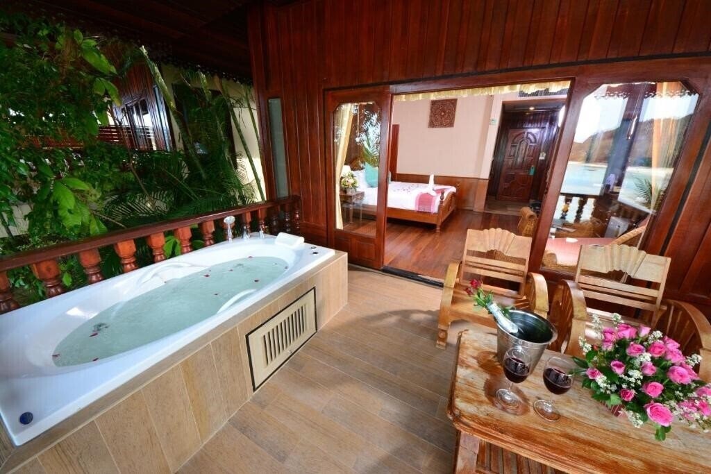 Фотографія Haadyao Bayview Resort & Spa 3*