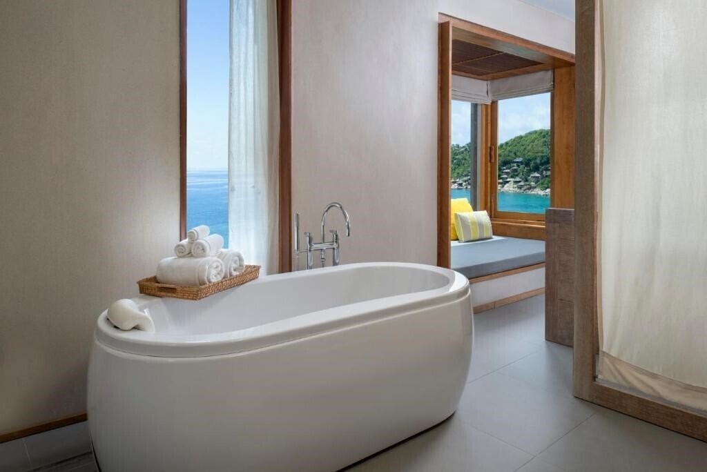 Фотографія The Beach Club By Haadtien 4*