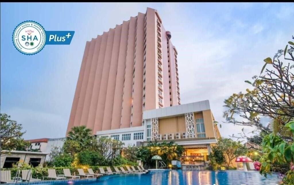 Апартаменты Golden Beach Cha-Am Hotel 3*