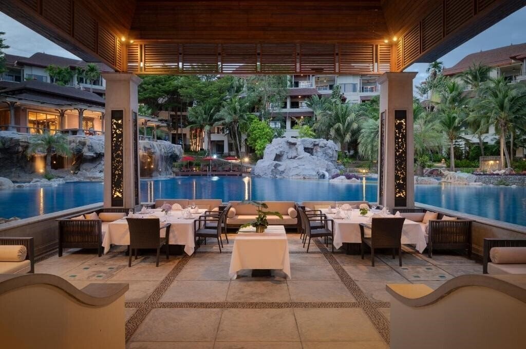 Апартаменты Springfield Village 4*