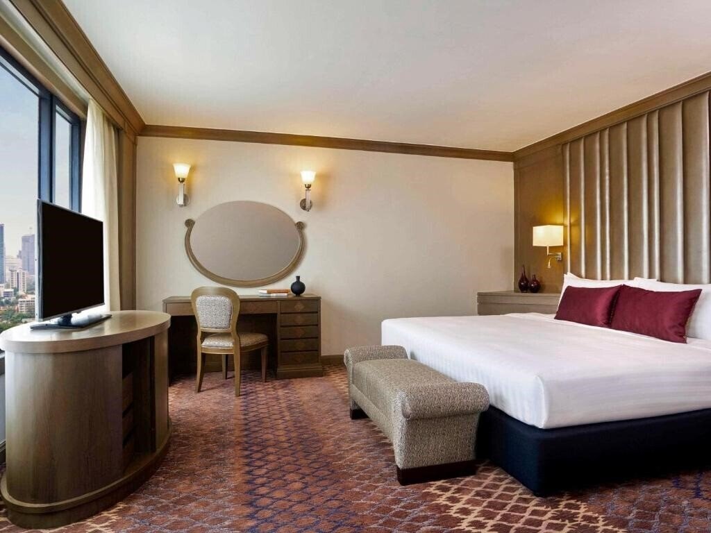 Вид Grand Mercure Bangkok Atrium 4*