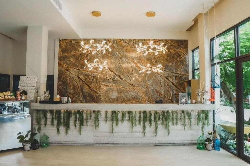 Панорама Eco Cozy Beachfront Resort Chaam 4*