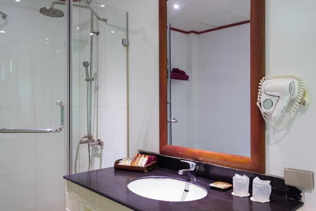 Фотография Phi Phi Erawan Palms Resort 3*