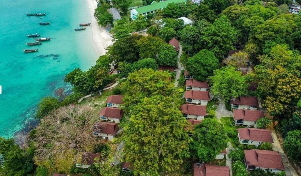 Отель Phi Phi Bayview Resort 3*