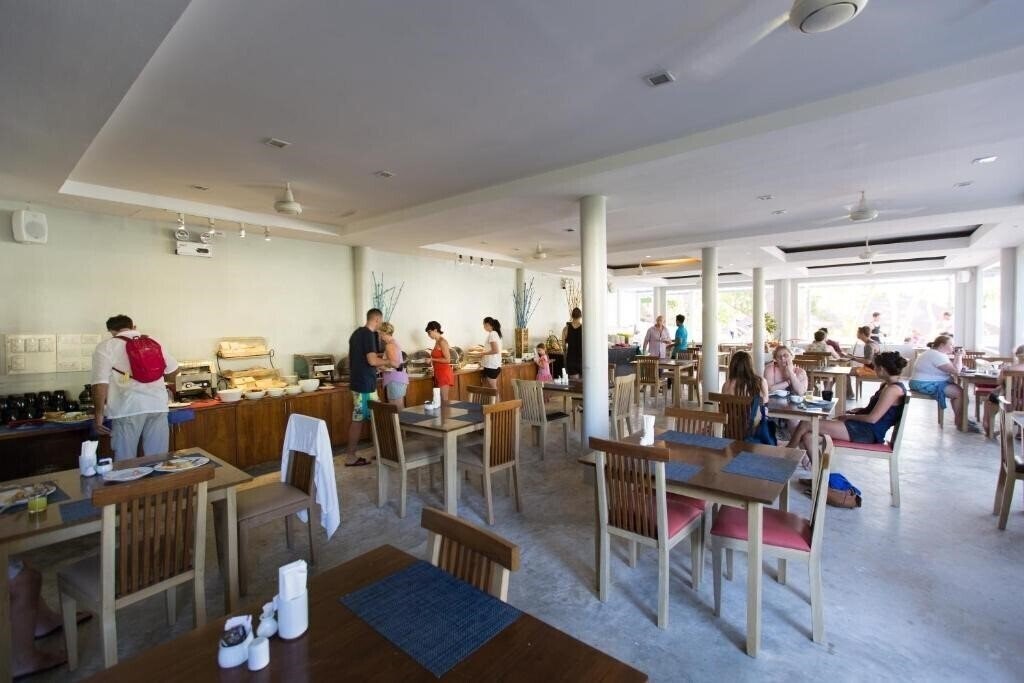Картинка Phi Phi Bayview Resort 3*