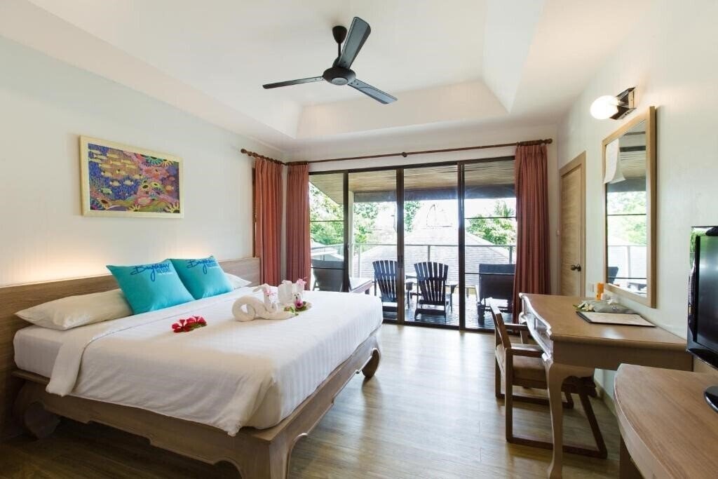 Территория Phi Phi Bayview Resort 3*