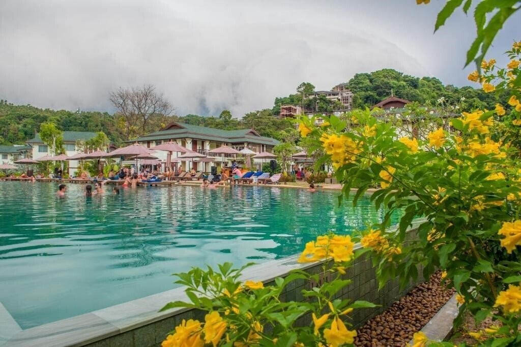 Картинка Phi Phi Charlie Beach 3*