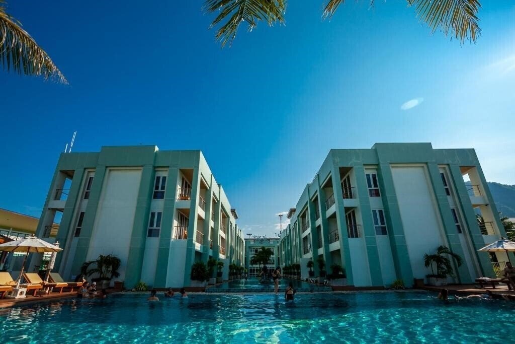 Апартаменты Phi Phi Harbour View Hotel 4*