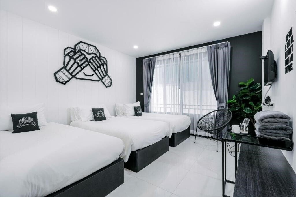 Панорама Blu Monkey Phi Phi Island 3*