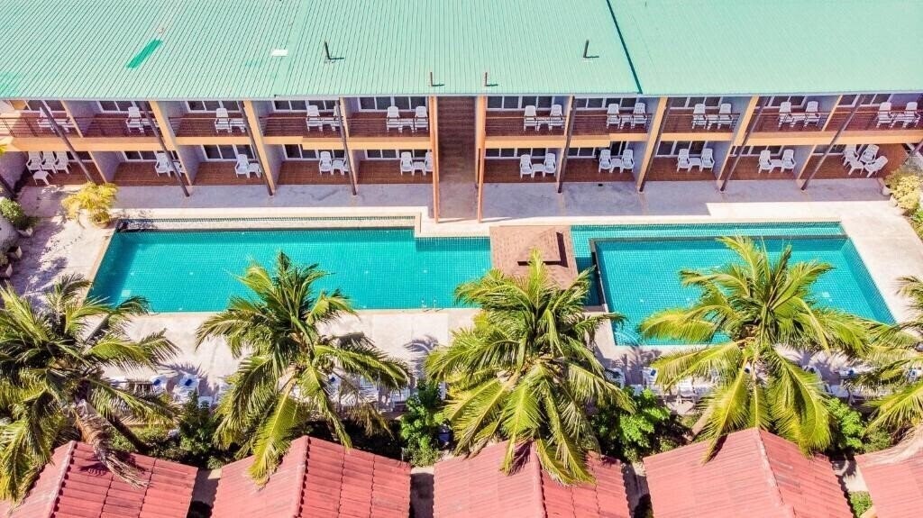 Панорама Phi Phi Anita Resort 3*