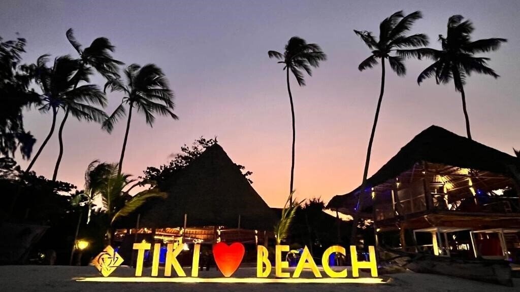 Вид Tiki Beach Club & Resort 4*