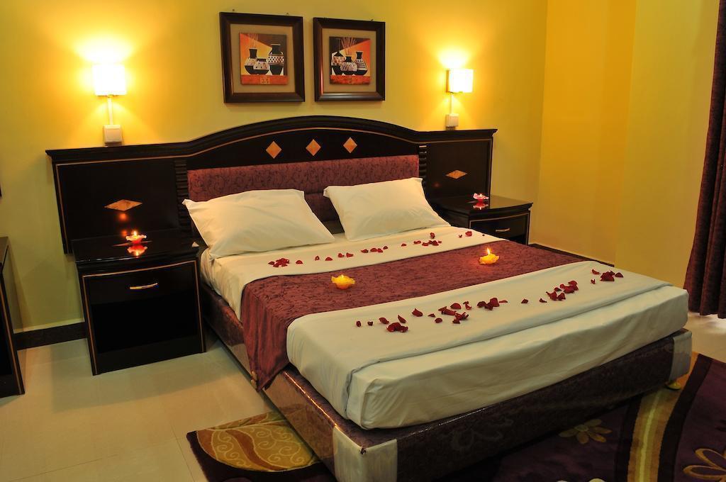 Фото Urban Rose Hotel And Apartment 3*