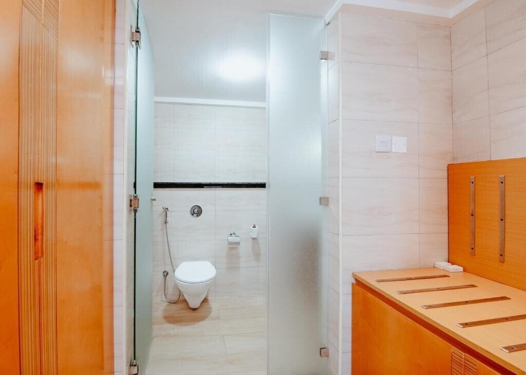 Территория Holiday Inn Dar Es Salaam 4*