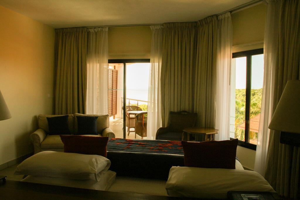 Фото Best Western Coral Beach Hotel 4*