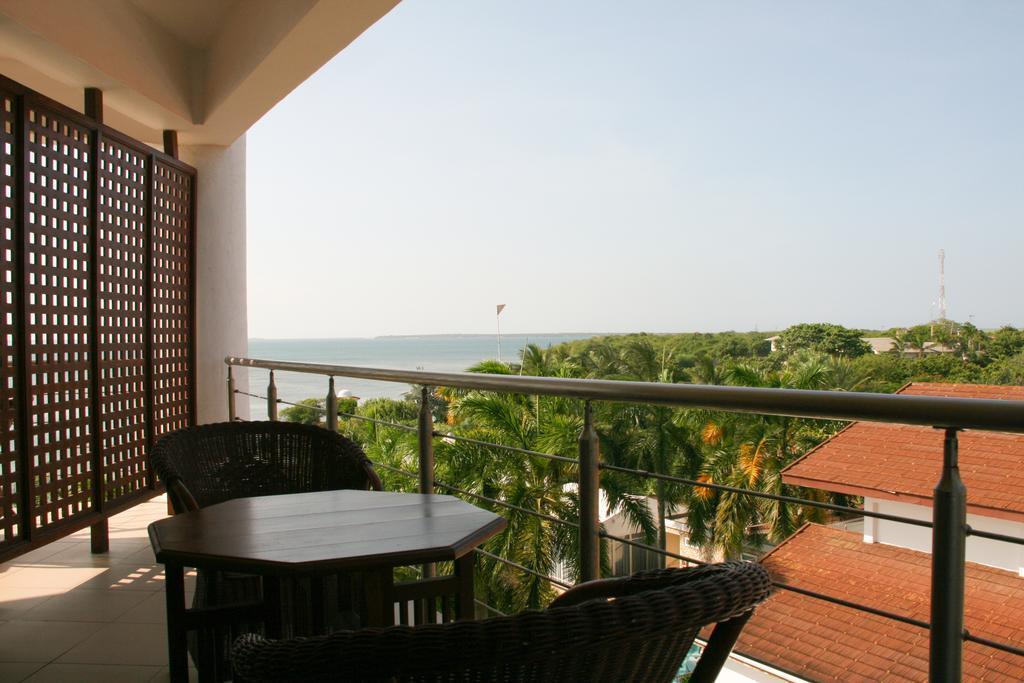 Вид Best Western Coral Beach Hotel 4*