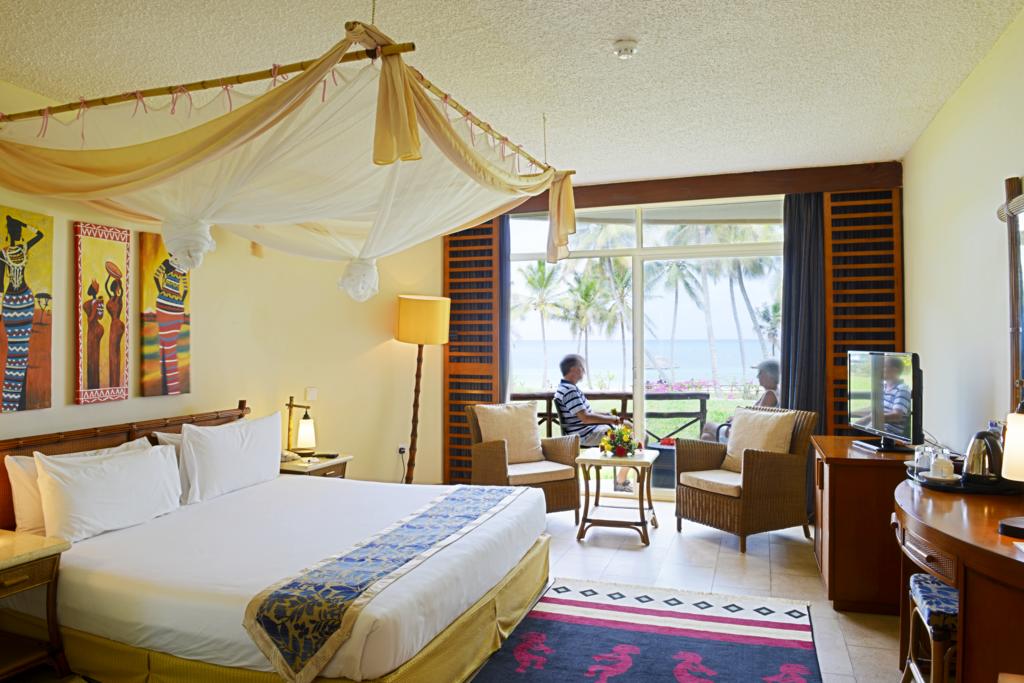 Вид Ledger Plaza Bahari Beach 5*