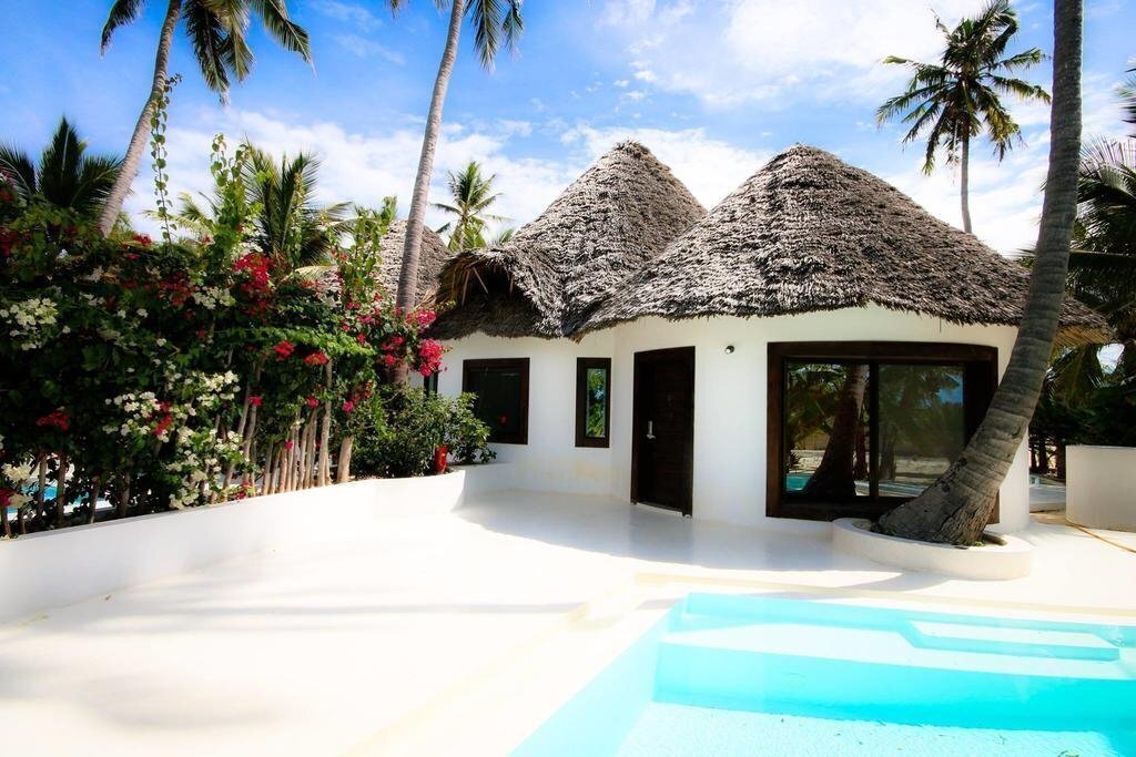 Панорама Blue Moon 4*