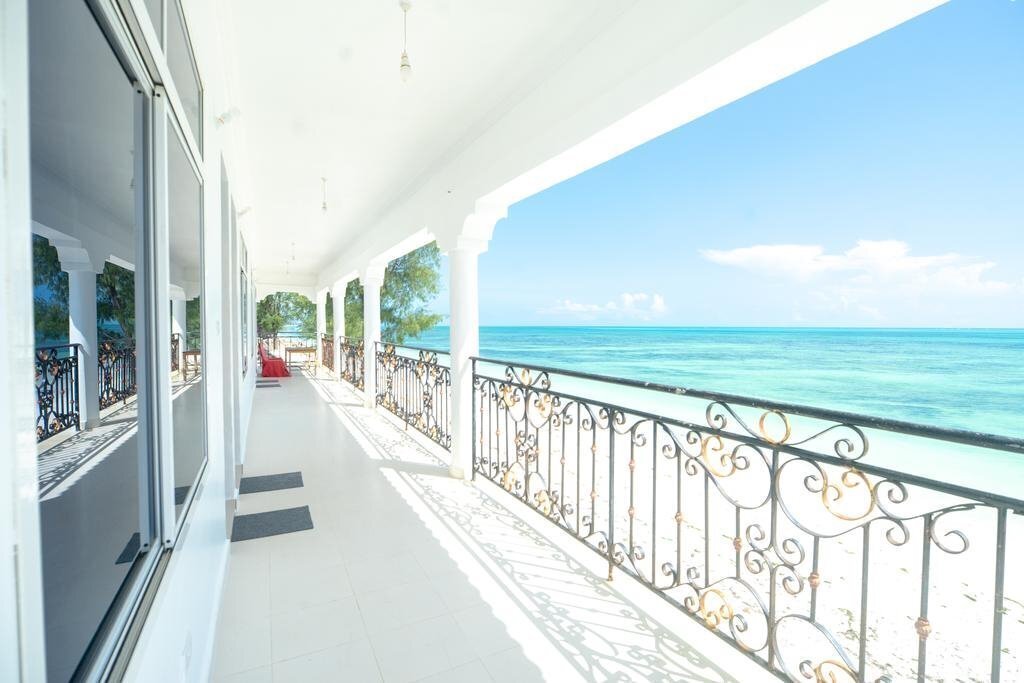 Территория Visitors Inn 2*