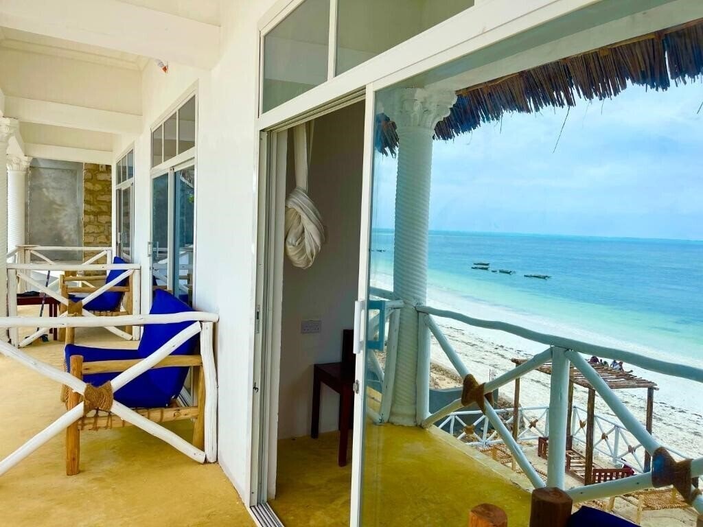 Территория Equalia Boutique Hotel 3*