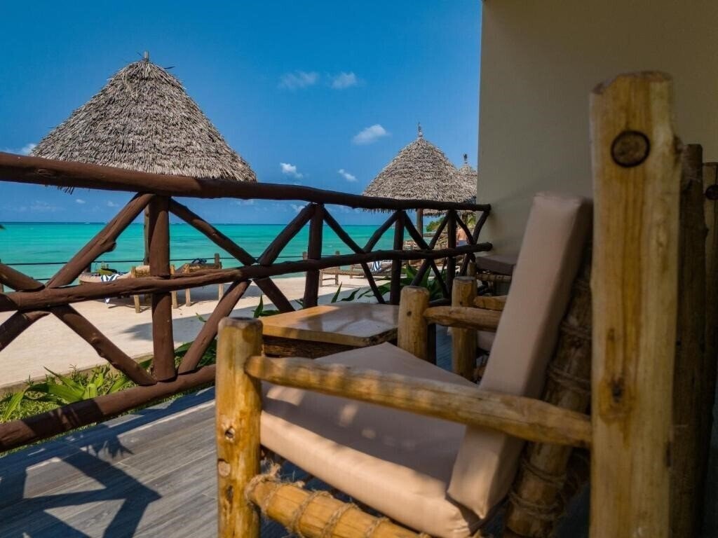 Картинка Mahi Mahi Beach Hotel 3*