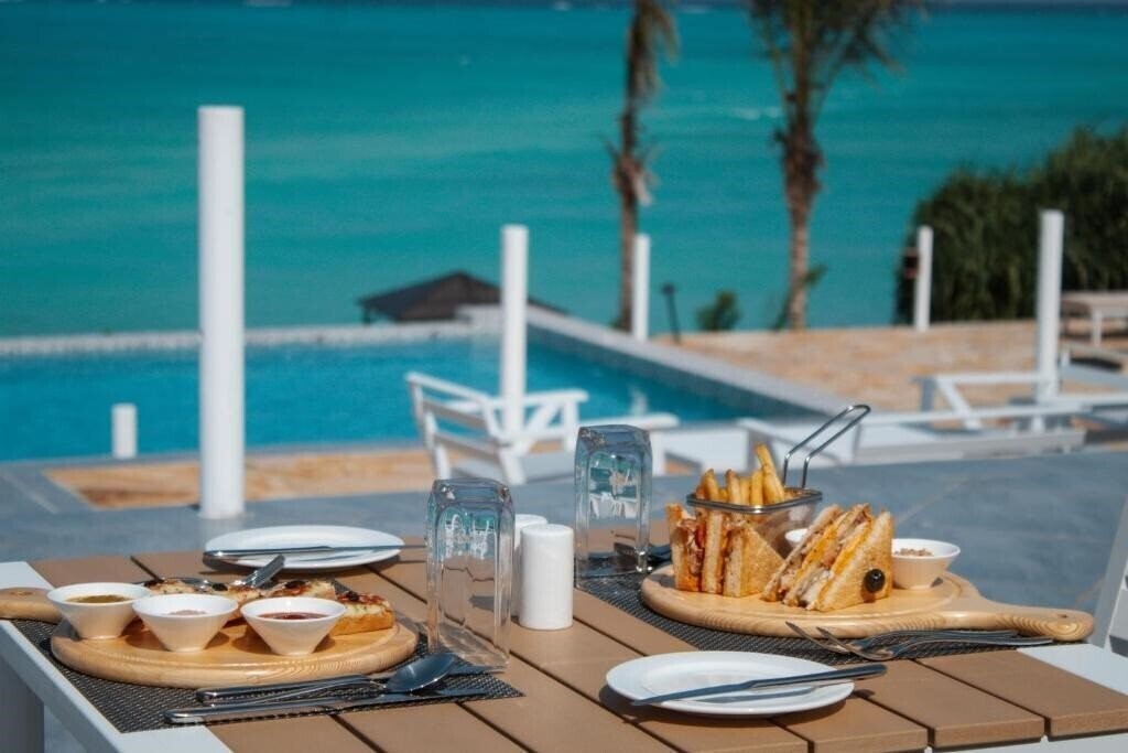 Фотографія Oasis Blu Beach Resort 4*