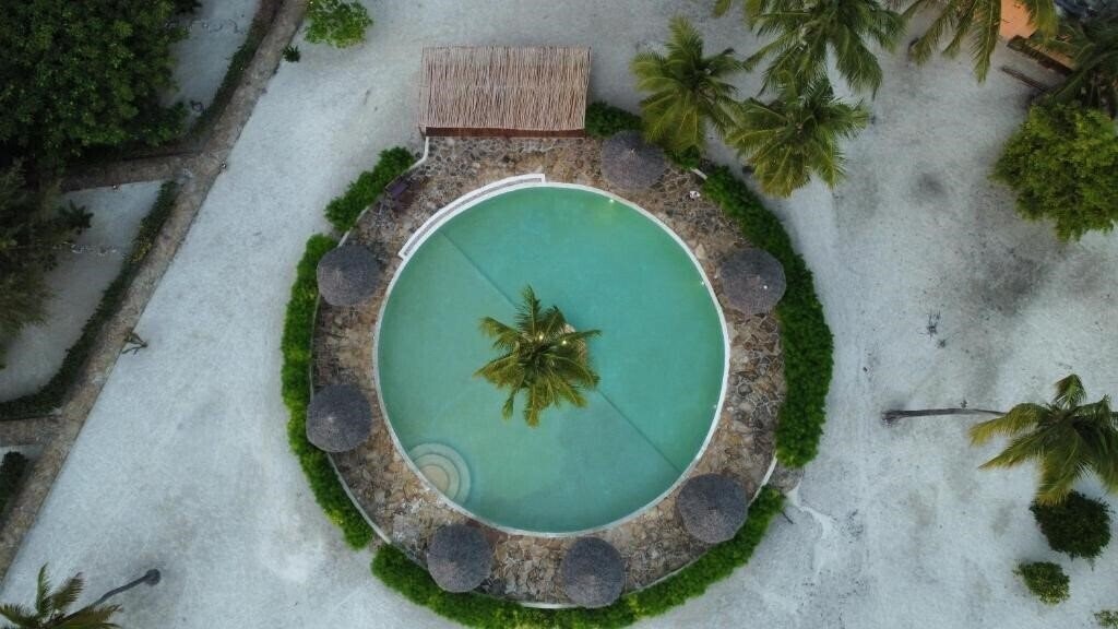 Территория Vr Club Paje Palms Beach Resort 4*