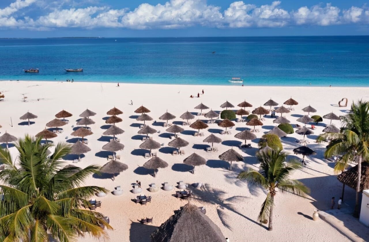 Апартаменти Gold Zanzibar Beach House & SPA 5*